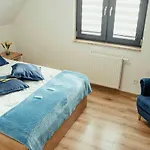 Letniskowe Nadmorski Relax 假日公园 Jastrzębia Góra