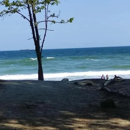 Letniskowe Nadmorski Relax 假日公园 Jastrzębia Góra